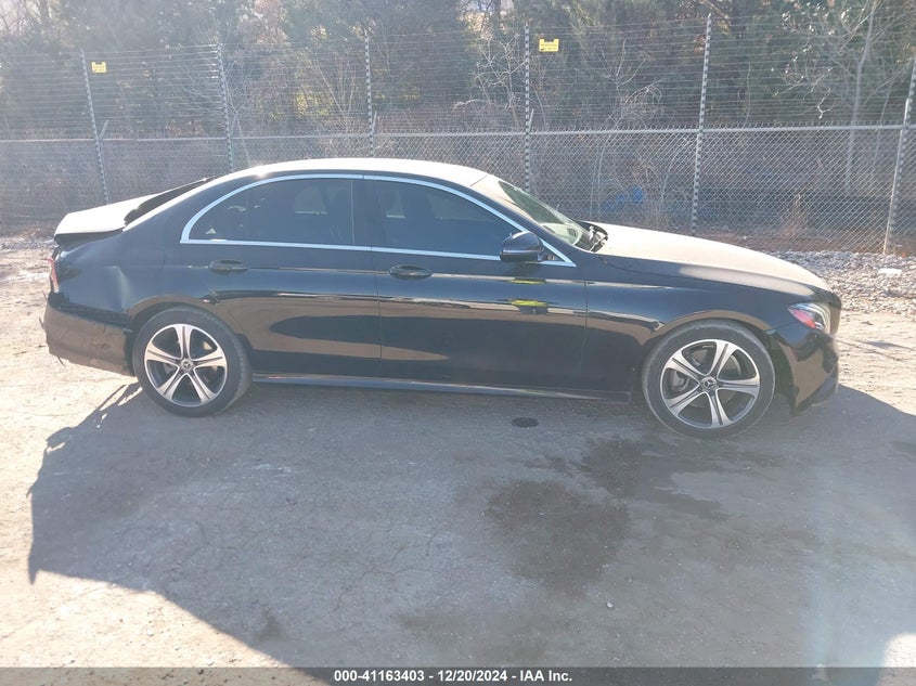 VIN WDDZF4JB4KA574519 2019 MERCEDES-BENZ E 300