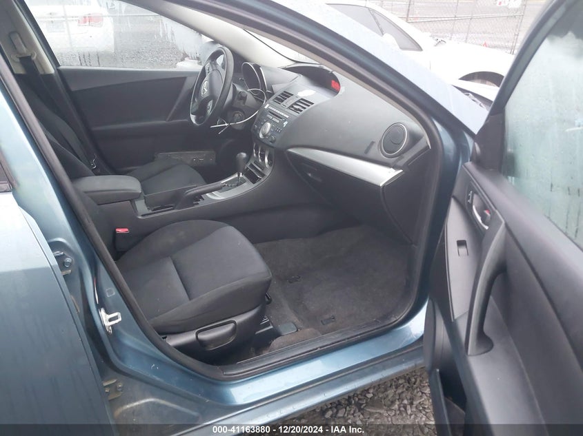 2010 MAZDA 3 VIN: JM1BL1SG1A1209937