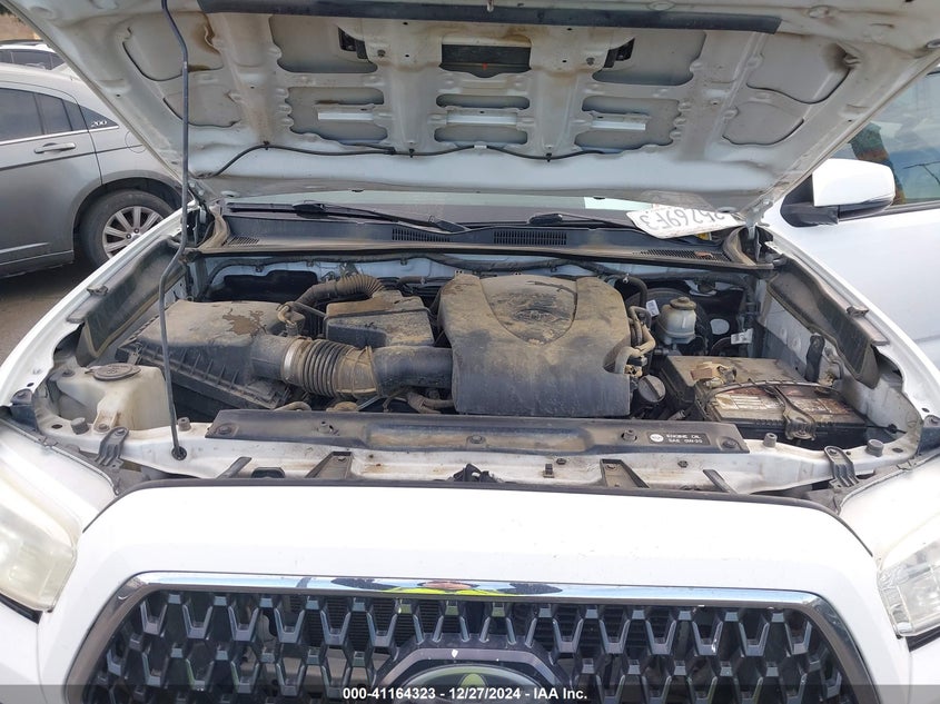 2018 TOYOTA TACOMA DBL CAB/SR/TRDSPT/OR/PRO - 3TMCZ5AN5JM163624