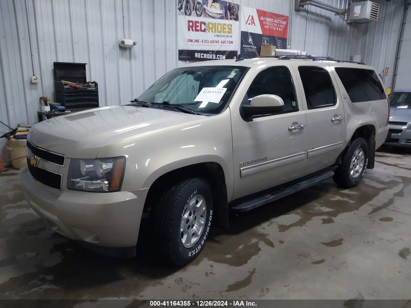 2010 CHEVROLET SUBURBAN 1500 VIN: 1GNUKJE34AR240872