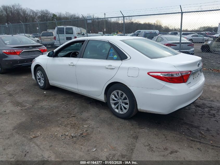 VIN 4T4BF1FK7FR491837 2015 Toyota Camry, LE no.3