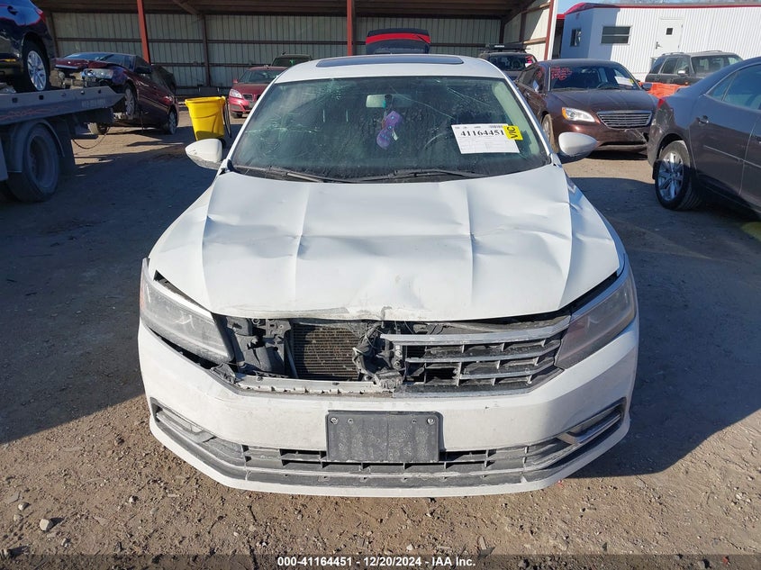 2016 VOLKSWAGEN PASSAT VIN: 1VWBS7A31GC021787