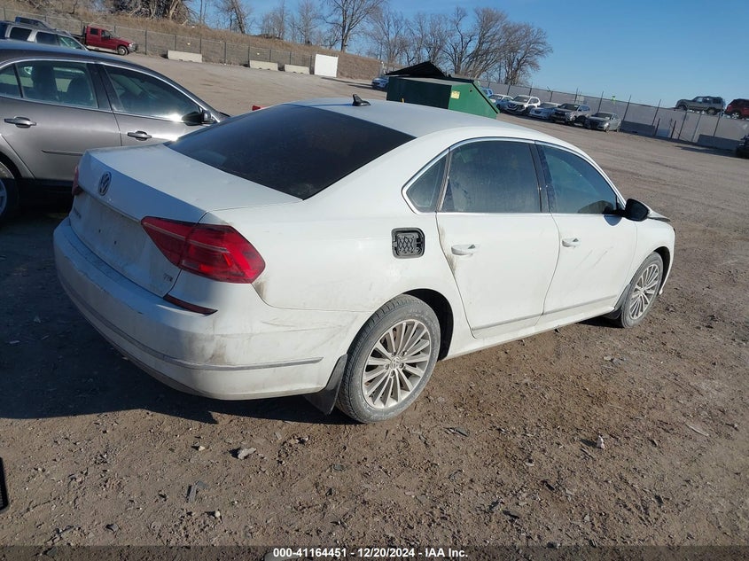 2016 VOLKSWAGEN PASSAT VIN: 1VWBS7A31GC021787