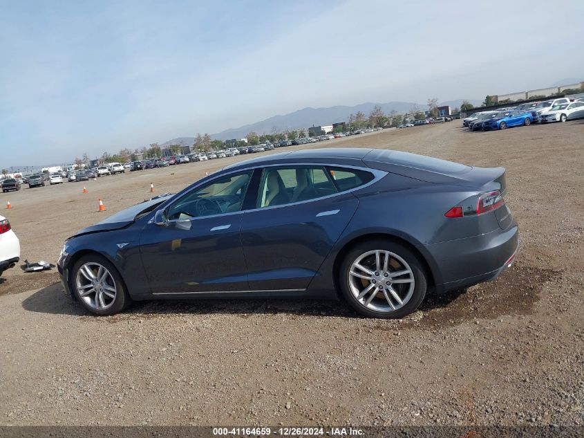 VIN 5YJSA1H10EFP65033 2014 Tesla Model S, P85 no.14