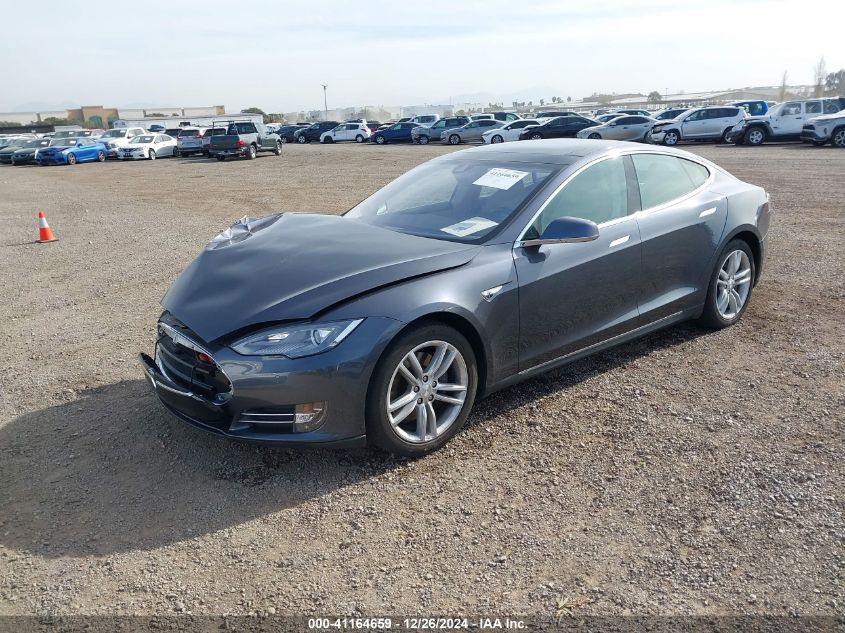 VIN 5YJSA1H10EFP65033 2014 Tesla Model S, P85 no.2