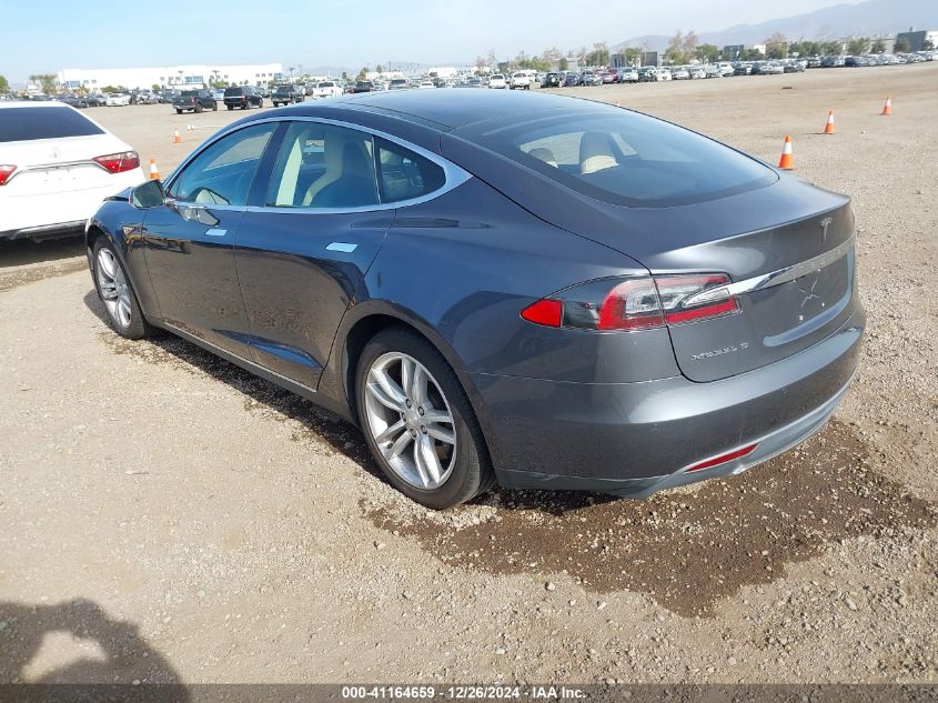 VIN 5YJSA1H10EFP65033 2014 Tesla Model S, P85 no.3