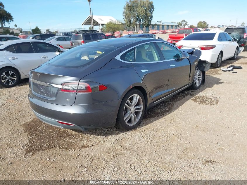 VIN 5YJSA1H10EFP65033 2014 Tesla Model S, P85 no.4