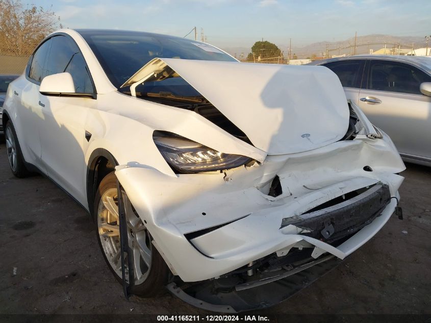 2020 TESLA MODEL Y LONG RANGE DUAL MOTOR ALL-WHEEL DRIVE - 5YJYGDEE3LF053968