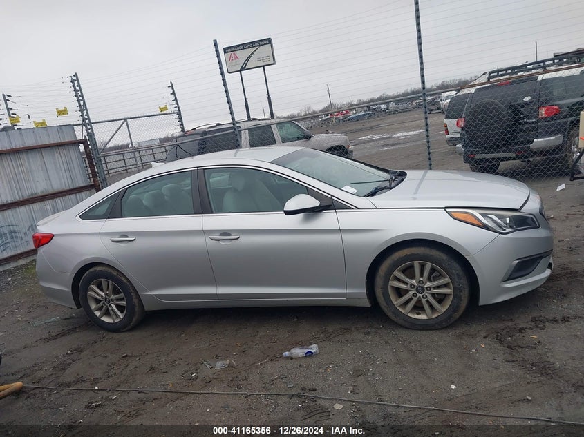 2016 HYUNDAI SONATA SE - 5NPE24AF0GH267355