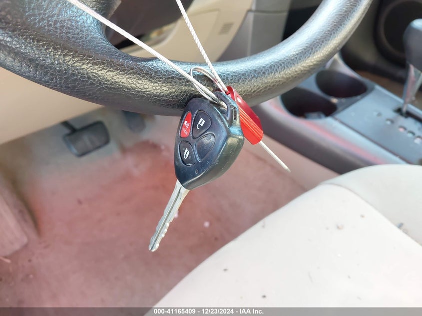 2011 TOYOTA RAV4 VIN: 2T3ZF4DV8BW071190