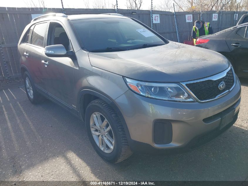 VIN 5XYKTDA75FG605380 2015 KIA SORENTO no.1