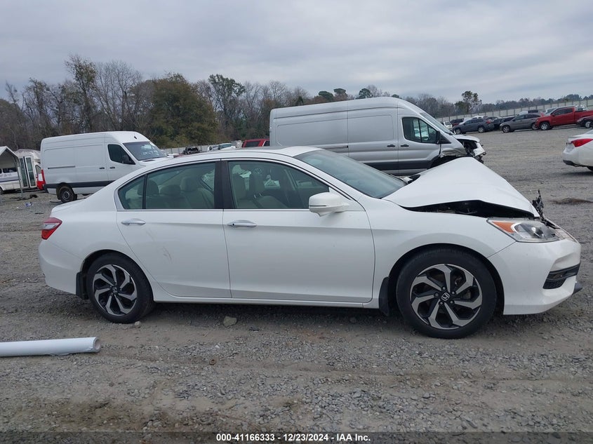2016 HONDA ACCORD VIN: 1HGCR2F83GA146023