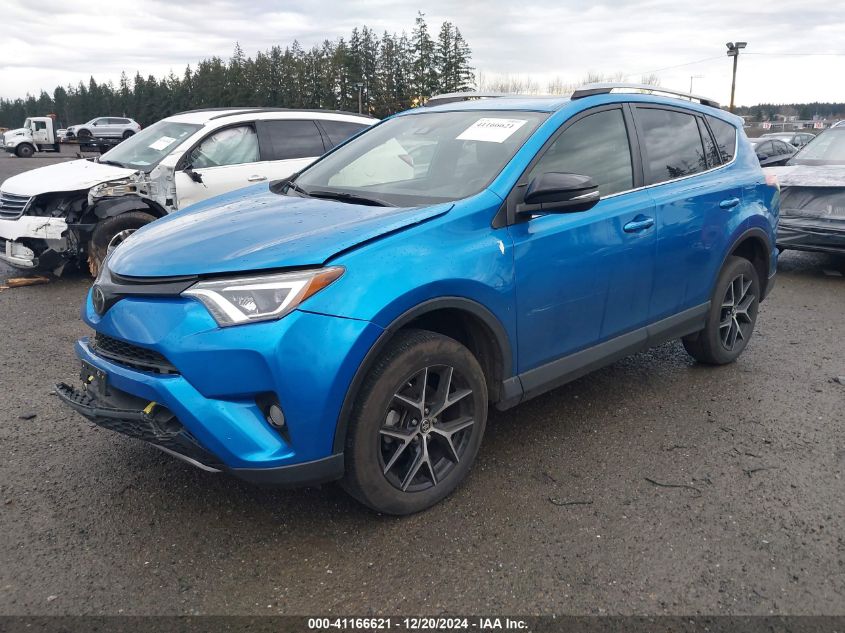 VIN JTMJFREV5JJ730784 2018 Toyota RAV4, SE no.2