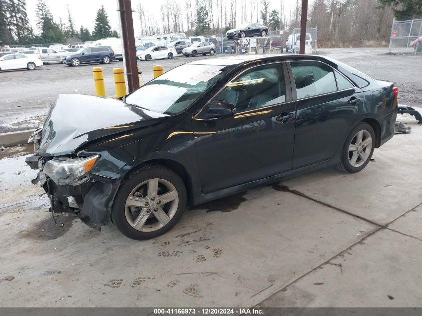 VIN 4T1BF1FK3EU760621 2014 TOYOTA CAMRY no.2