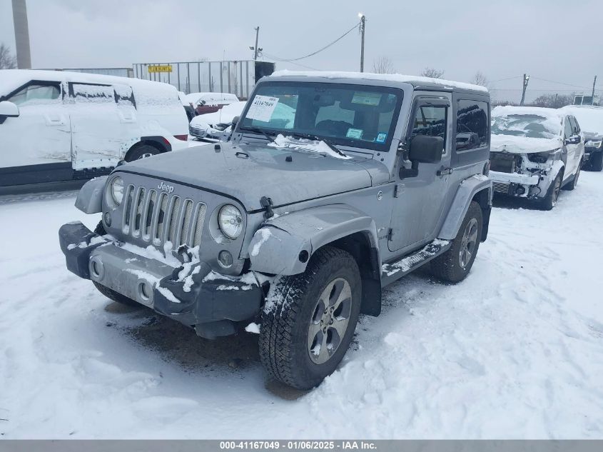 VIN 1C4AJWBG1GL126908 2016 Jeep Wrangler, Sahara no.2