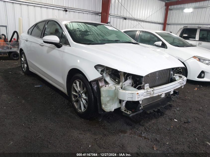 VIN 3FA6P0H73HR259400 2017 Ford Fusion, SE no.1