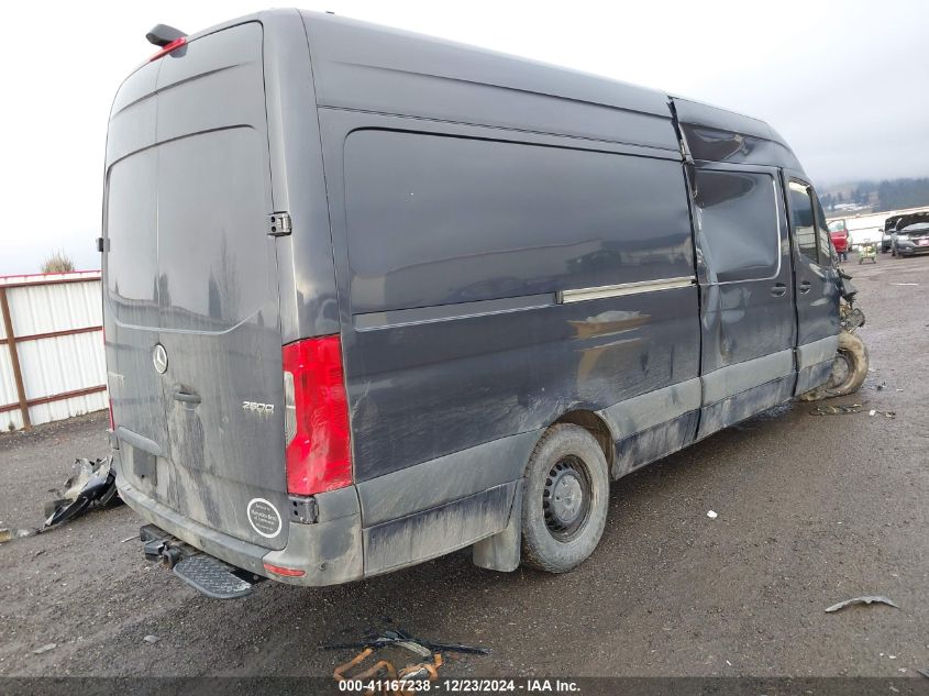 VIN W1Y4ECHY0MT068815 2021 MERCEDES-BENZ SPRINTER 2500 no.4