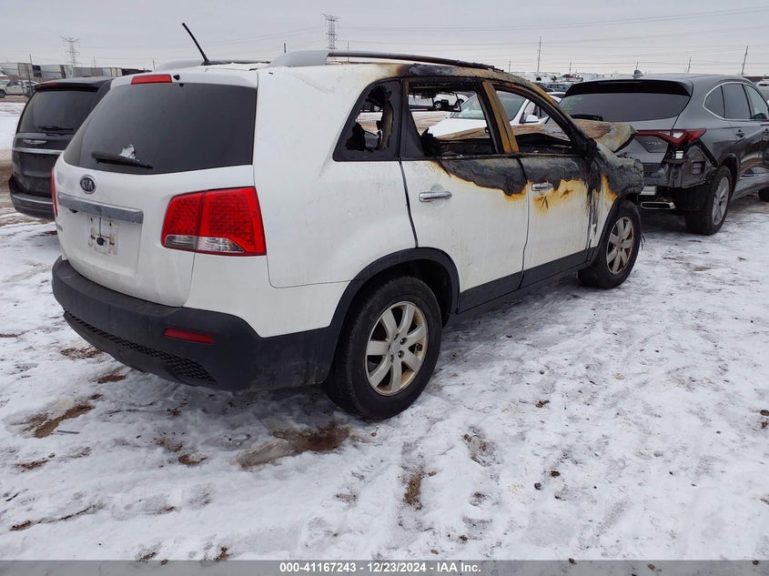 2011 KIA SORENTO VIN: 5XYKT3A16BG109293