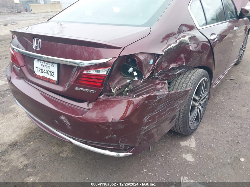 2017 HONDA ACCORD VIN: 1HGCR2F53HA221424