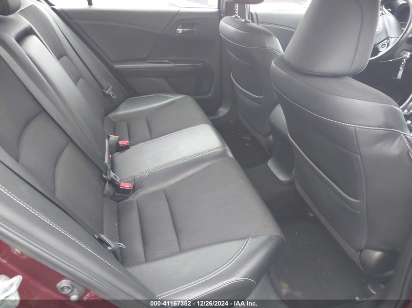 2017 HONDA ACCORD VIN: 1HGCR2F53HA221424