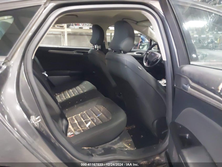 2017 FORD FUSION VIN: 3FA6P0H74HR199353
