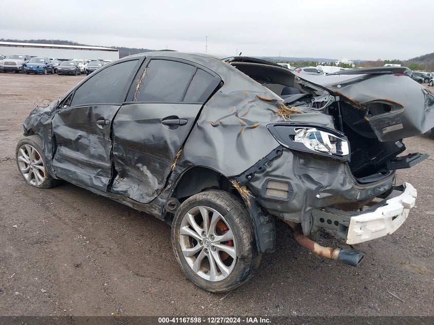 2011 MAZDA MAZDA3 VIN: JM1BL1U54B1387483