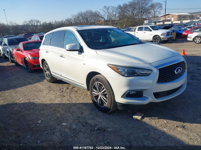 VIN 5N1DL0MN3JC512622 2018 INFINITI QX60 no.1