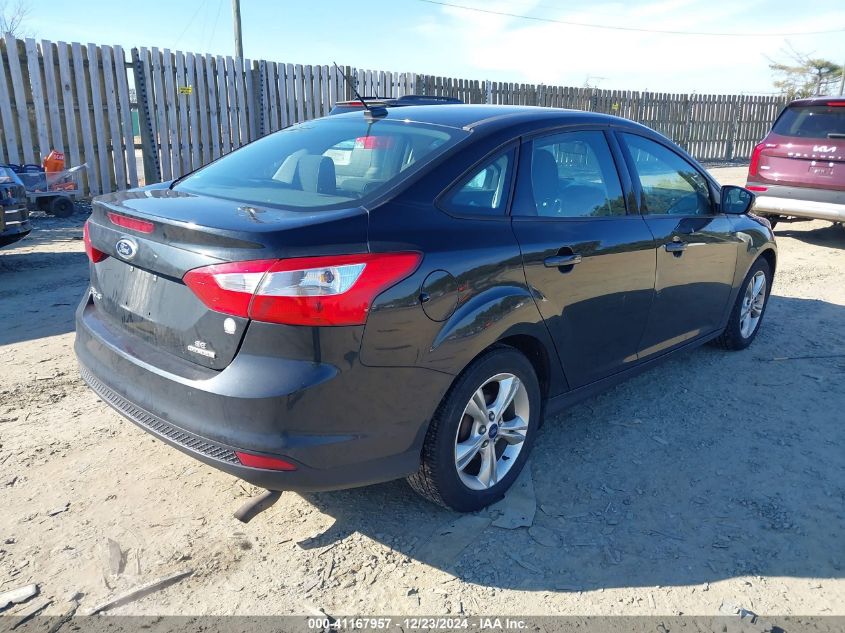 VIN 1FADP3F24EL388997 2014 Ford Focus, SE no.4