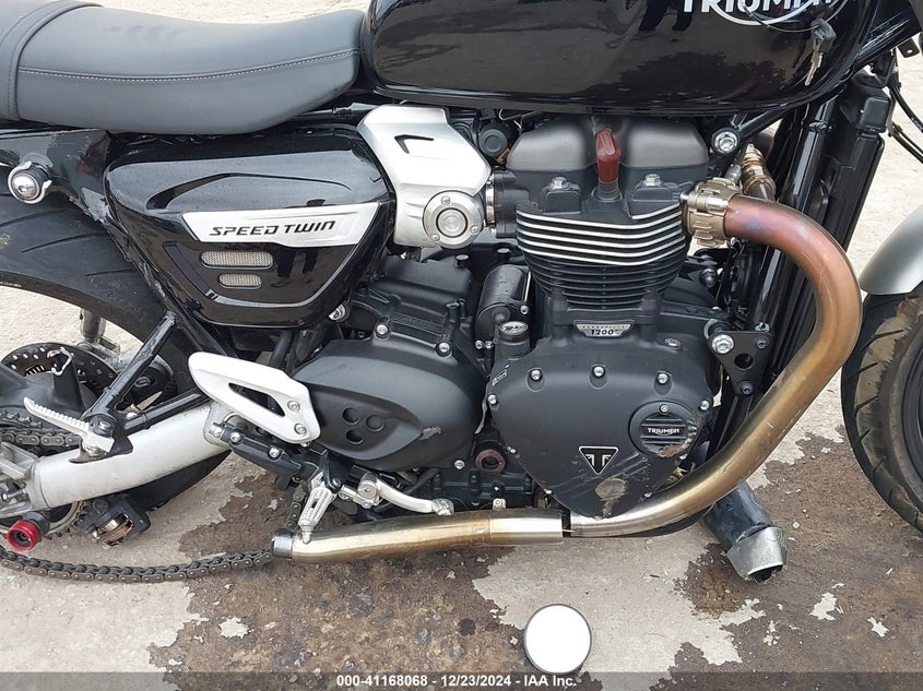2021 TRIUMPH MOTORCYCLE SPEED TWIN UNKNOWN(VIN: SMTD54HF3MTAD9396