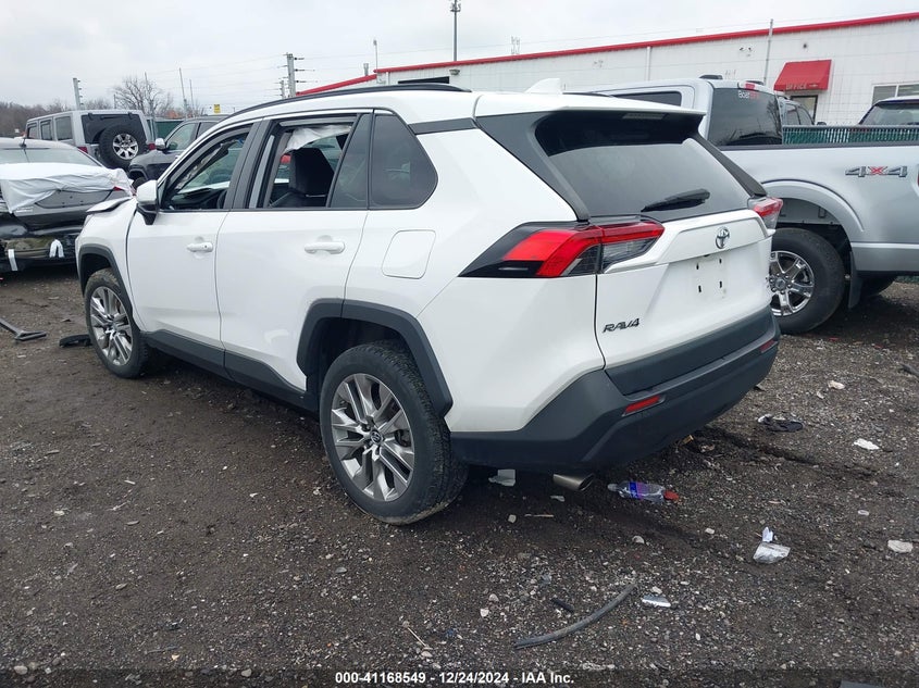 2019 TOYOTA RAV4 XLE PREMIUM - 2T3A1RFV3KW011694