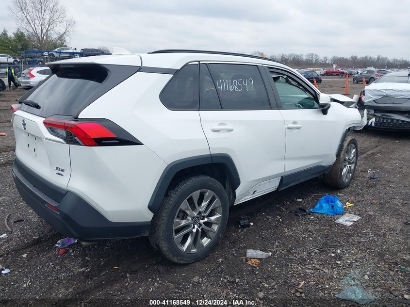 2019 TOYOTA RAV4 XLE PREMIUM - 2T3A1RFV3KW011694
