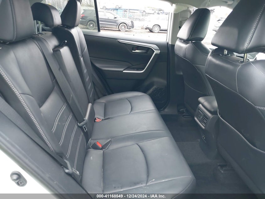 2019 TOYOTA RAV4 XLE PREMIUM - 2T3A1RFV3KW011694