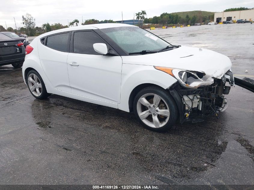 VIN KMHTC6AD4FU228251 2015 Hyundai Veloster no.1