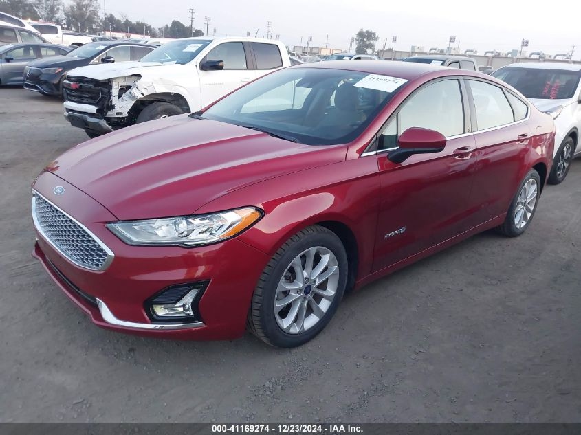 VIN 3FA6P0LU8KR256917 2019 Ford Fusion, Hybrid SE no.2