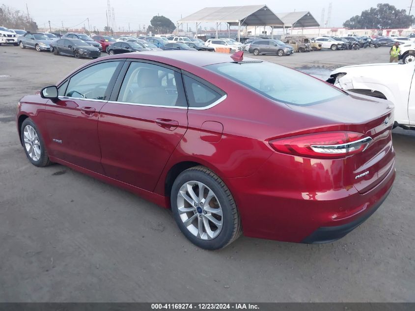 VIN 3FA6P0LU8KR256917 2019 Ford Fusion, Hybrid SE no.3