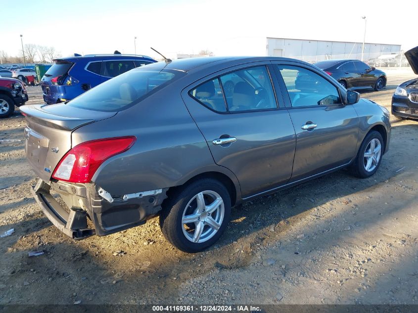 VIN 3N1CN7AP7FL884665 2015 Nissan Versa, 1.6 SV no.4