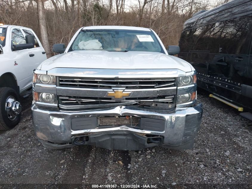 VIN 1GB2KUEG3JZ175747 2018 Chevrolet Silverado 2500... no.12