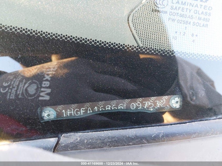 2006 HONDA CIVIC VIN: 1HGFA16866L097532