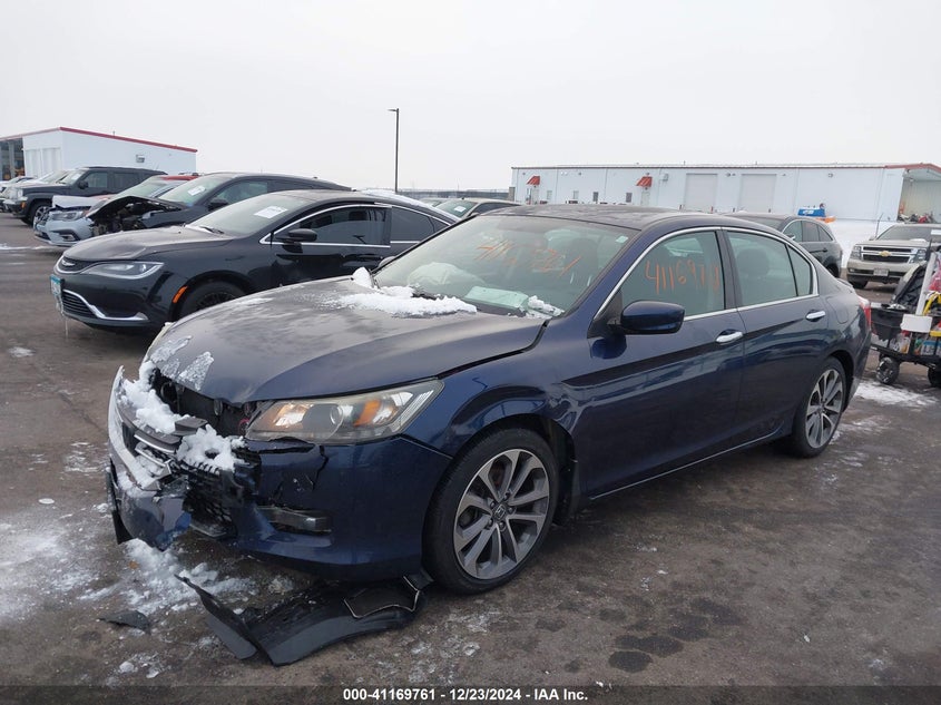 2015 HONDA ACCORD VIN: 1HGCR2F51FA010526