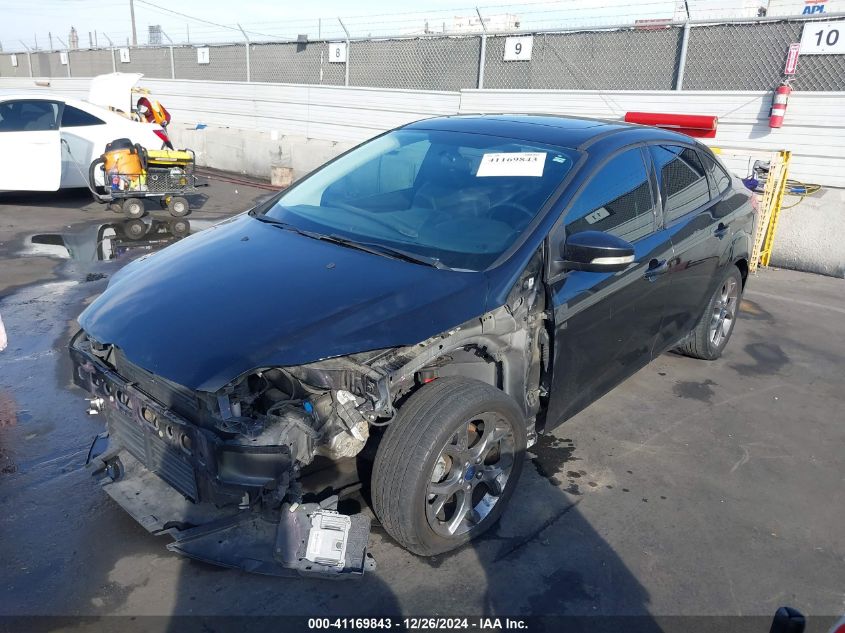 VIN 1FADP3F21DL335303 2013 Ford Focus, SE no.2