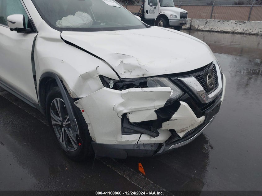 2017 NISSAN ROGUE S/SL - 5N1AT2MT8HC740316