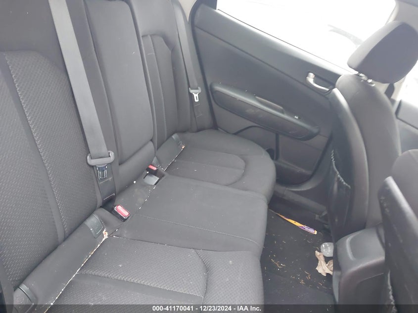 2016 KIA OPTIMA VIN: 5XXGT4L37GG084524