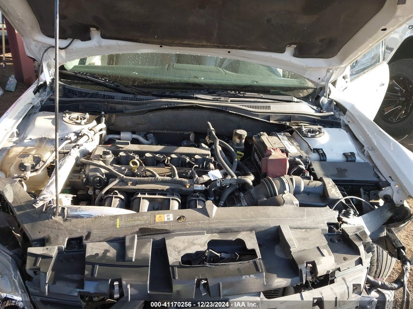 2012 FORD FUSION VIN: 3FAHP0JA2CR284585