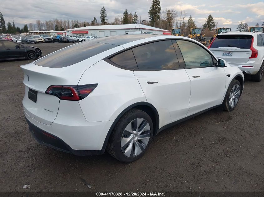 VIN 7SAYGDEE1PF910832 2023 Tesla Model Y, Awd/Long... no.4