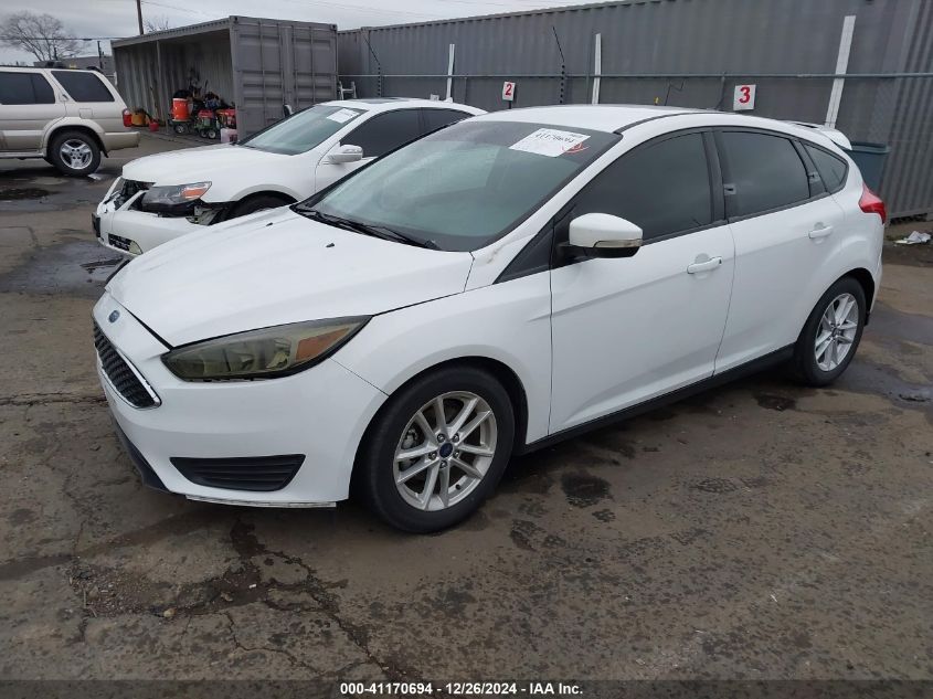 VIN 1FADP3K27FL288755 2015 FORD FOCUS no.2