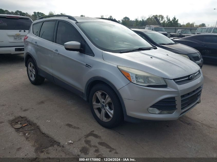 VIN 1FMCU0GX0FUB09639 2015 Ford Escape, SE no.1