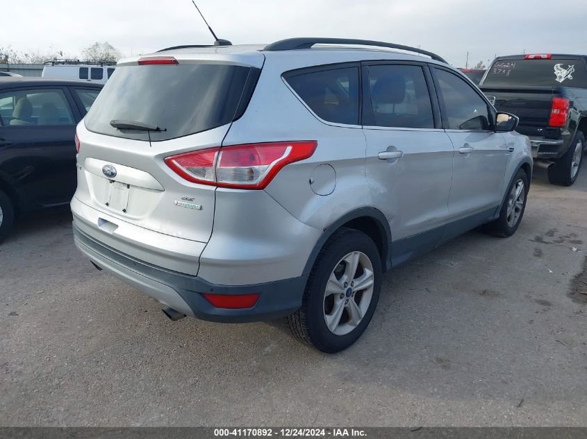 VIN 1FMCU0GX0FUB09639 2015 Ford Escape, SE no.4