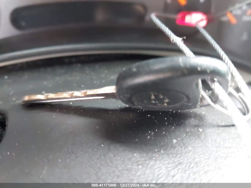 2004 Chevrolet Silverado 1500 Lt VIN: 2GCEC13T341344392 Lot: 41171000