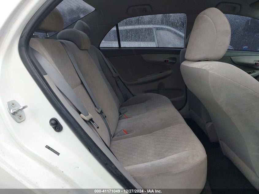 2009 TOYOTA COROLLA VIN: JTDBL40E999071404