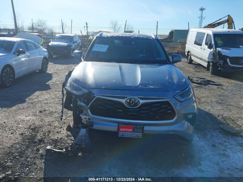 VIN 5TDGZRBH9MS113878 2021 TOYOTA HIGHLANDER no.12